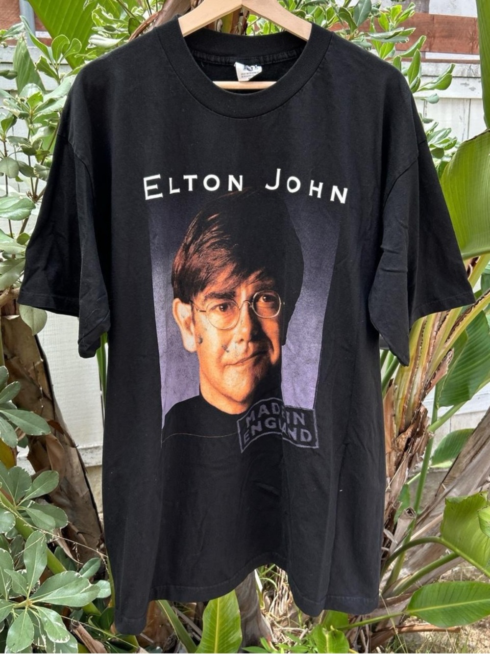 Vintage 1995 Elton John Tour T Shirt USA Made XL 22.5x31.5